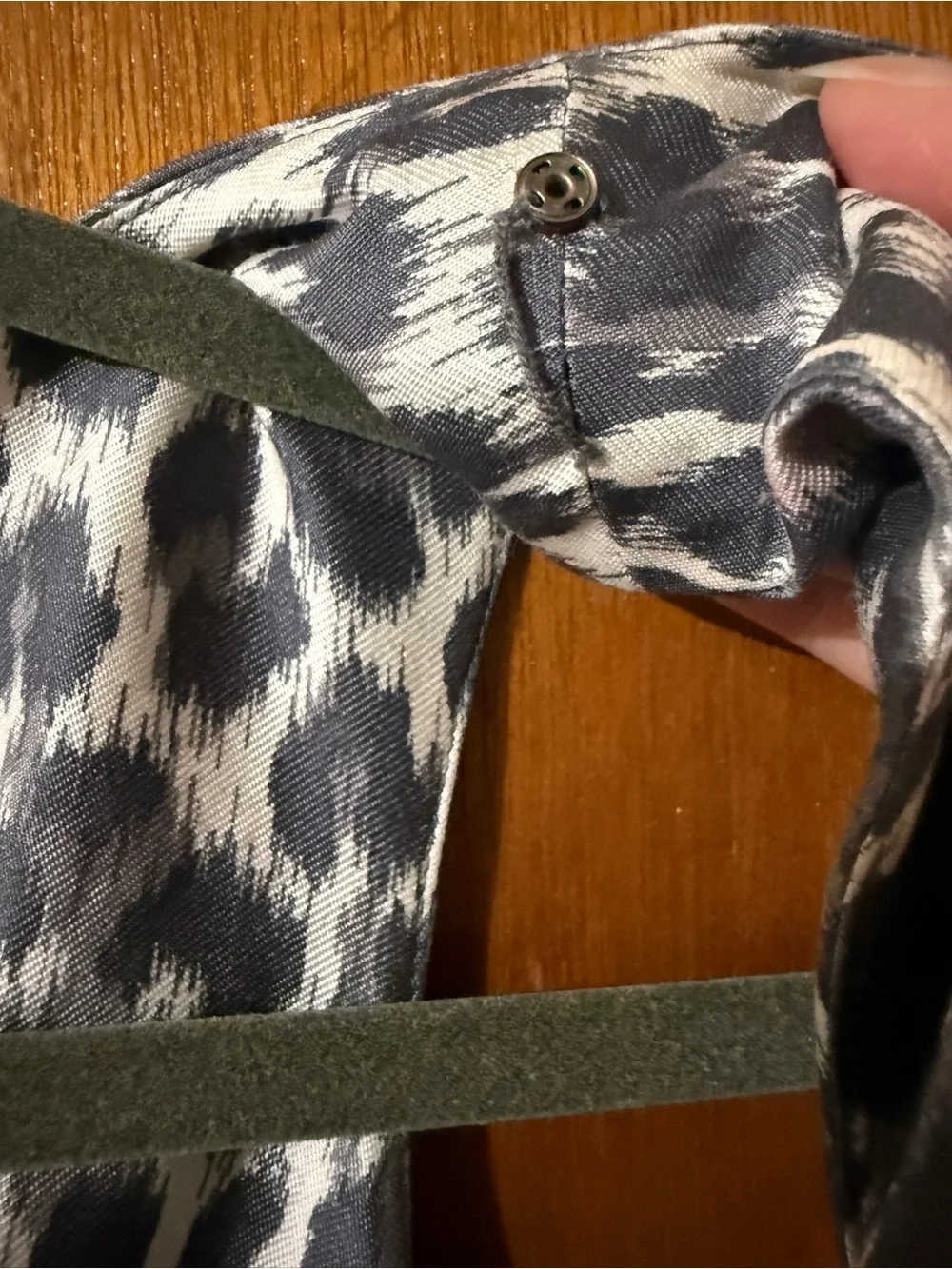 EUC Kate Spade Sleeveless Grey Leopard Print Fit & Flare Dress - Size 6